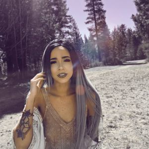 Meet your Posher, Seaira